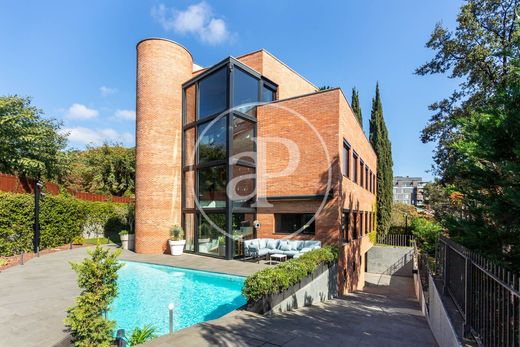 Villa en Esplugues de Llobregat, Provincia de Barcelona