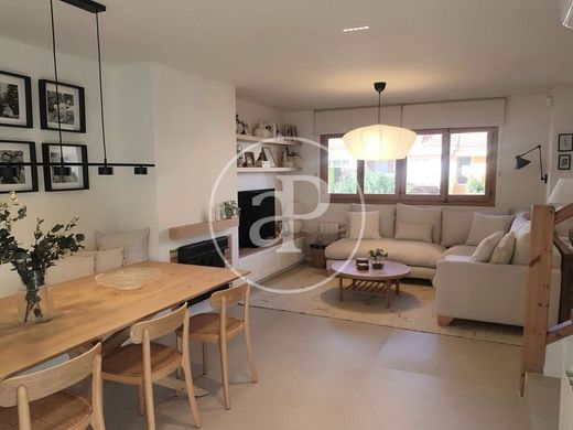 빌라 / Paterna, Província de València