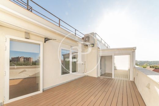 Apartment for rent per month in Madrid