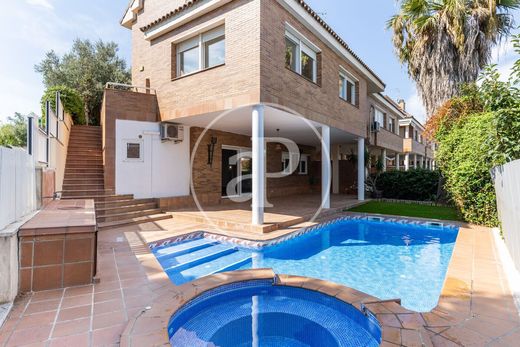 Villa Sant Quirze del Vallès, Província de Barcelona