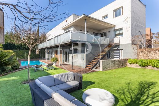 Sant Cugat del Vallès, ばるせろなのヴィラ