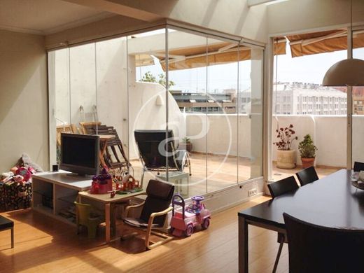 Penthouse en Location par mois à Valence
