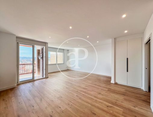 Piso / Apartamento en Hospitalet de Llobregat, Provincia de Barcelona