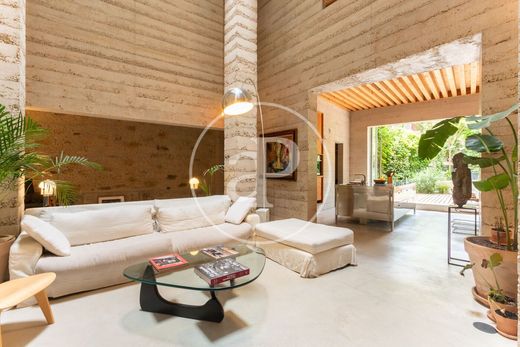 ﺷﻘﺔ ﻓﻲ برشلونة, Província de Barcelona