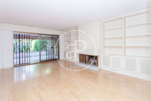 Willa w Aravaca, Provincia de Madrid