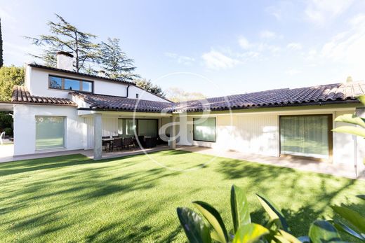 ‏וילה ב  Matadepera, Província de Barcelona