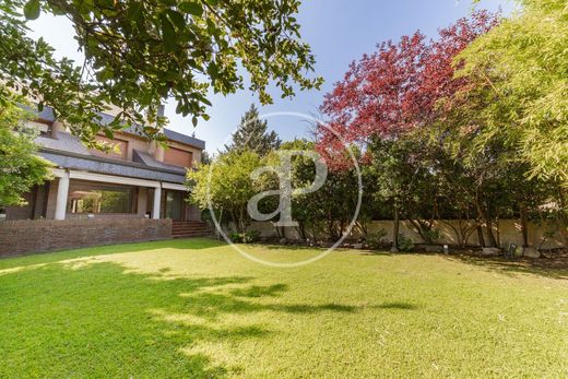 Las Rozas de Madrid, マドリッドのヴィラ