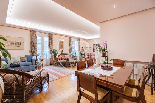 Apartment / Etagenwohnung in Madrid, Provinz Madrid