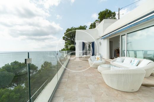 Villa for rent in Capdepera