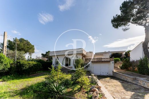 Villa in Llucmajor, Province of Balearic Islands