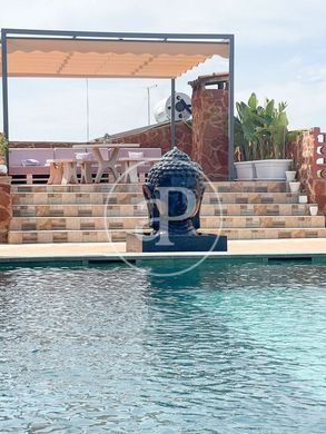 Villa in Torrent, Valencia