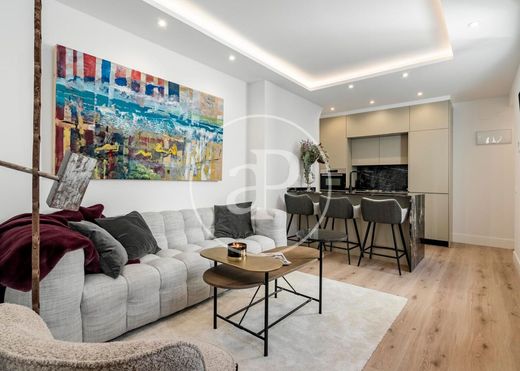 Apartment / Etagenwohnung in Madrid, Provinz Madrid