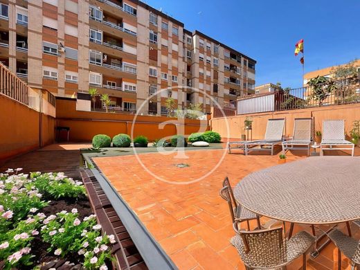 Apartment / Etagenwohnung in Valencia, Provinz Valencia
