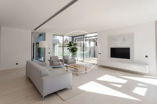 Willa w Aravaca, Provincia de Madrid