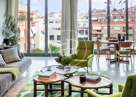 Apartment / Etagenwohnung in Barcelona, Provinz Barcelona