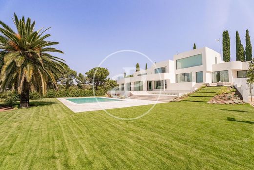 Villa in Boadilla del Monte, Province of Madrid
