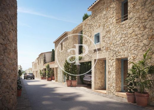 Apartment / Etagenwohnung in Gualta, Provinz Girona