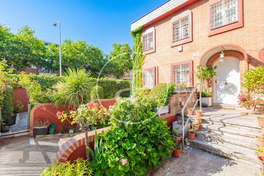 Villa in San Blas-Canillejas, Provinz Madrid