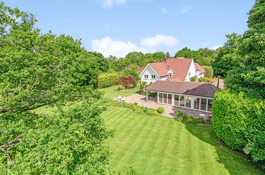 Maison de luxe à Tadworth, Surrey