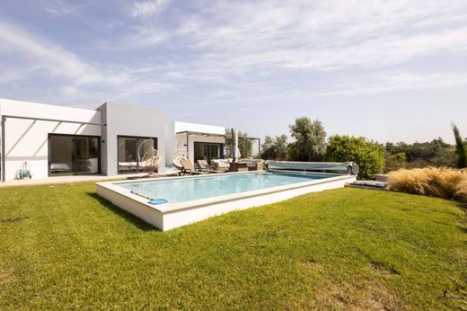 ‏וילה רב-משפחתית ב  Lagoa, Distrito de Faro