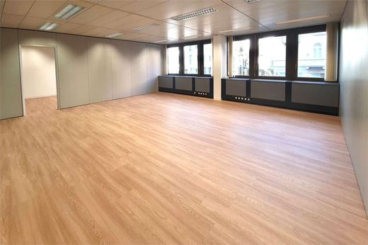 Ofis Paradiso, Lugano