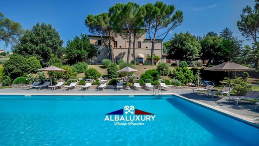 Villa a Corciano Vecchio, Perugia