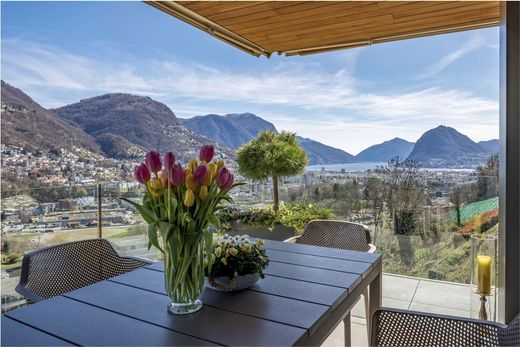 Apartment / Etagenwohnung in Canobbio, Lugano