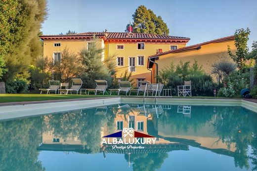 빌라 / Lucca, Provincia di Lucca