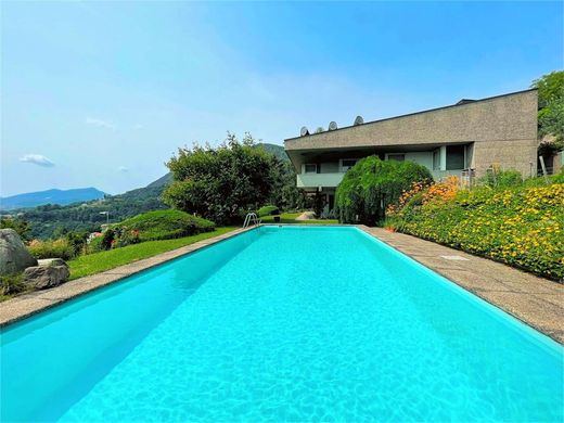 Villa Morbio Superiore, Mendrisio District