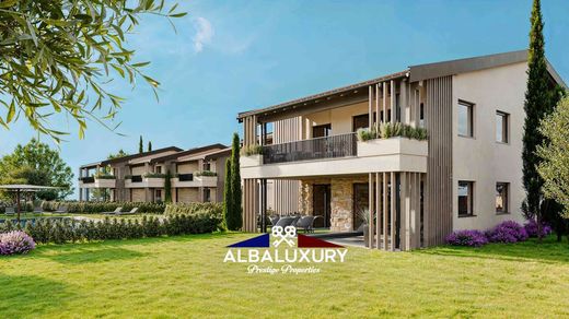 Villa in Lazise, Provincia di Verona