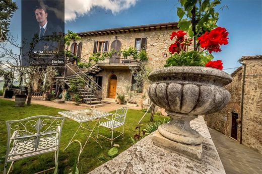 Villa in Castiglione d'Orcia, Provincia di Siena