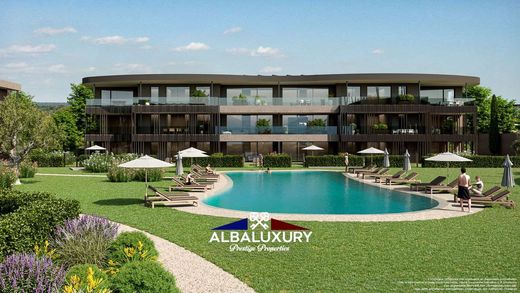 Apartment / Etagenwohnung in Peschiera del Garda, Provincia di Verona
