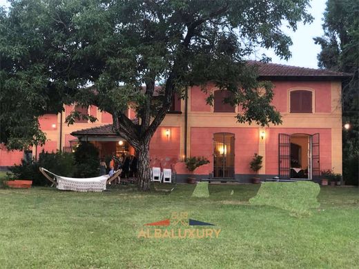 Villa a Serravalle Scrivia, Alessandria