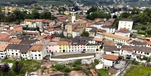 Edificio en Stabio, Mendrisio District
