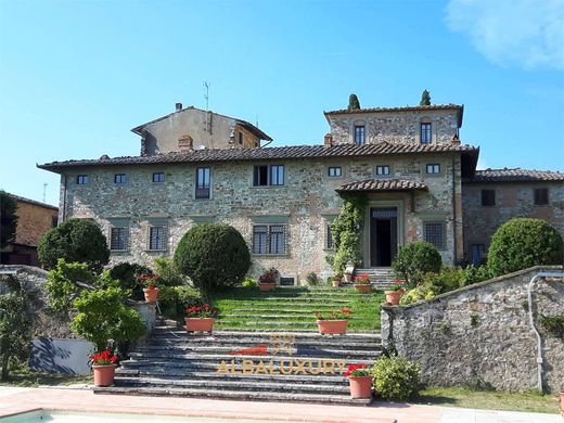 빌라 / Scarperia e San Piero, Province of Florence