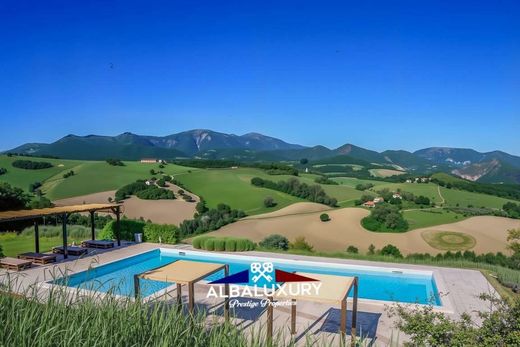 Villa in Cagli, Pesaro-Urbino