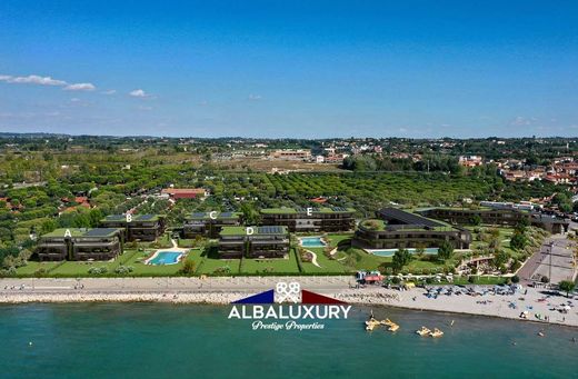 Διαμέρισμα σε Peschiera del Garda, Provincia di Verona