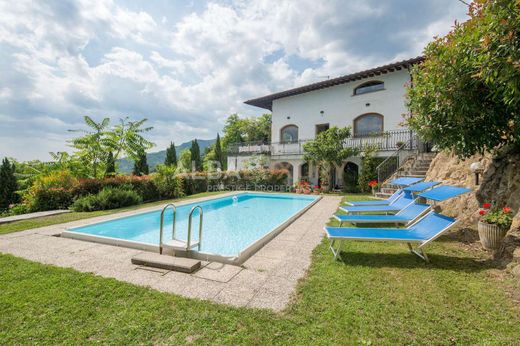 Villa in Monte a Pescia, Provincia di Pistoia