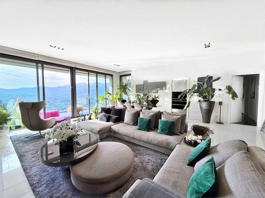 Apartment in Aldesago, Lugano