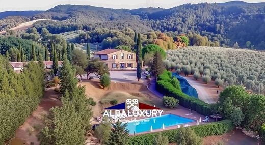 Villa à Volterra, Pise