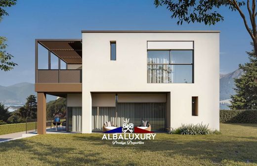 Menaggio, Provincia di Comoのヴィラ