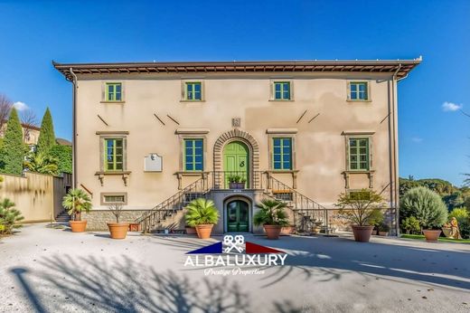 Villa in Lucca, Provincia di Lucca
