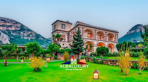 Villa en Piano di Sorrento, Napoles