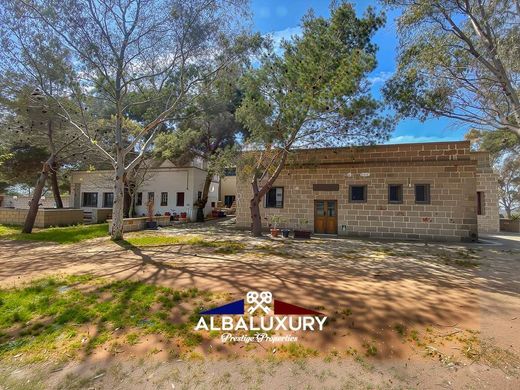 Villa en San Donato di Lecce, Provincia di Lecce