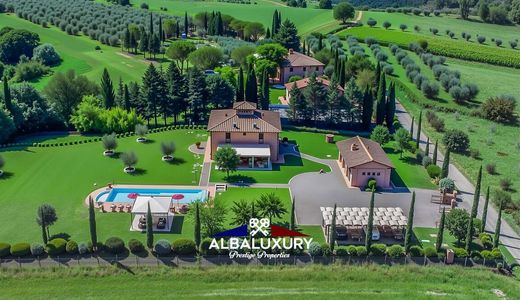 Villa in Peccioli, Province of Pisa