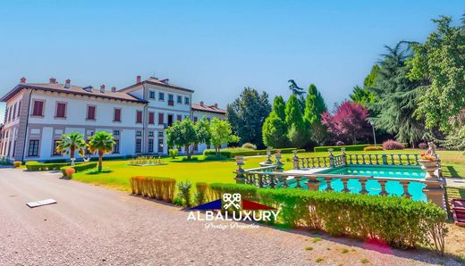 别墅  Vittuone, 米兰省