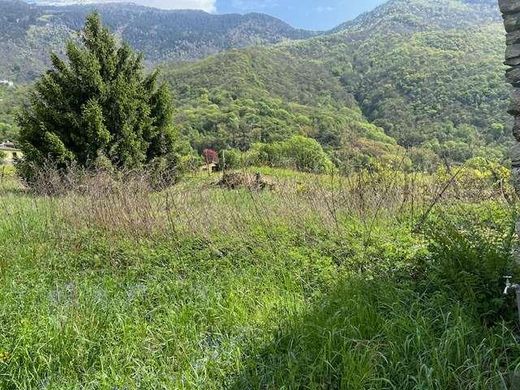 Land in Claro, Bellinzona District