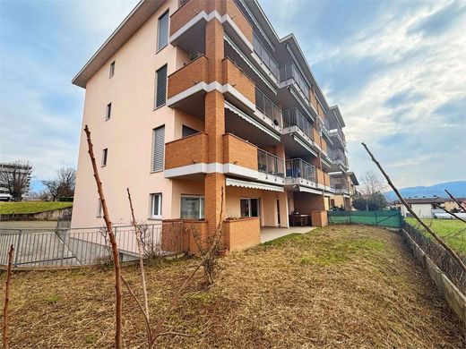 Apartment in Stabio, Mendrisio District