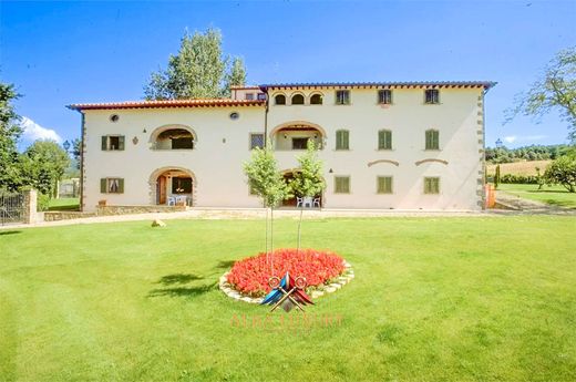 Villa Ponte a Poppi, Arezzo ilçesinde