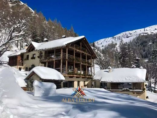 Villa in Livinallongo del Col di Lana, Provincia di Belluno